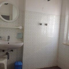 Hotel Arlesiana Римини ванная