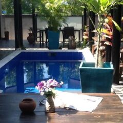 Отель The Beach House Bungalows