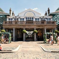 Отель Exceptional Covent Garden Suites by Sonder пляж