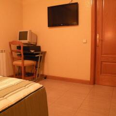 Отель Hostal Benamar удобства в номере