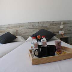 Отель AGI Gloria Rooms Испания, Курорт Росес - отзывы, цены и фото номеров - забронировать отель AGI Gloria Rooms онлайн в номере