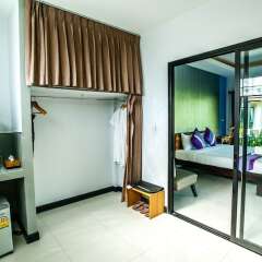 Отель Himaphan Boutique Resort сейф в номере