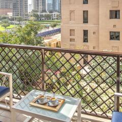 Dream Inn Dubai - Old Town Miska in Dubai, United Arab Emirates from 1928$, photos, reviews - zenhotels.com balcony