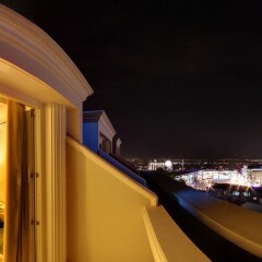 Tuğcu Hotel Select Турция, Бурса - отзывы, цены и фото номеров - забронировать отель Tuğcu Hotel Select онлайн балкон