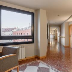 Отель Apartahotel Exe Campus San Mamés Испания, Леон - отзывы, цены и фото номеров - забронировать отель Apartahotel Exe Campus San Mamés онлайн интерьер отеля