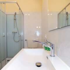Отель Easy Flat - Five Stars Holiday House ванная