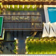 Hotel Sercotel Alcalá 611 бассейн фото 2
