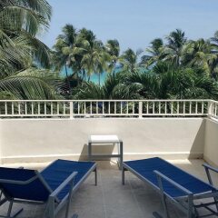 Отель Radisson Miami Beach Hotel США, Майами-Бич - отзывы, цены и фото номеров - забронировать отель Radisson Miami Beach Hotel онлайн балкон
