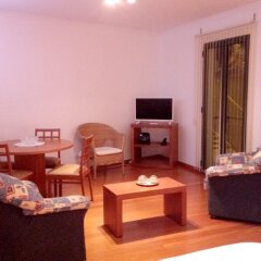 Отель With one Bedroom in Santa Cruz, With Wonderful sea View, Enclosed Garden and Wifi - 1 km From the Beach Португалия, Санта-Крус - отзывы, цены и фото номеров - забронировать отель With one Bedroom in Santa Cruz, With Wonderful sea View, Enclosed Garden and Wifi - 1 km From the Beach онлайн