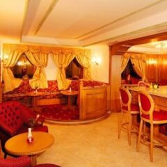 Отель Grandpanoramahotel Stephanshof Tirol Тироло гостиничный бар