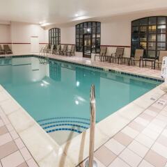 Отель Staybridge Suites Columbus-Airport бассейн фото 2