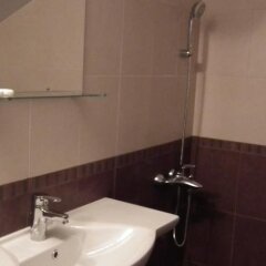 Отель Lion Guest House Велико Тырново ванная