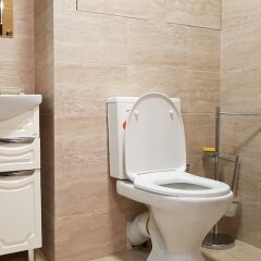 Апартаменты DeLuxe Apartment Akademika Yangelya 2 ванная