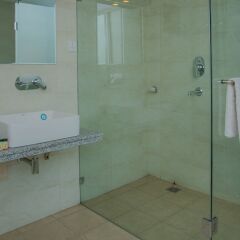 Отель OYO 235 Hotel Goodwill Непал, Лалитпур - отзывы, цены и фото номеров - забронировать отель OYO 235 Hotel Goodwill онлайн ванная