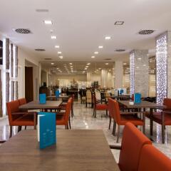 Hotel Corona De Granada гостиничный бар