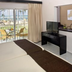Grand Sirenis Punta Cana Resort & Aquagames - All Inclusive in Punta Cana, Dominican Republic from 230$, photos, reviews - zenhotels.com guestroom photo 2