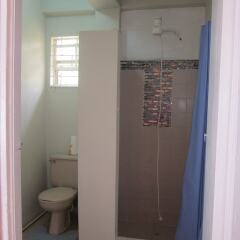 Buttercup Cottage Apartments in Bequia Island, St. Vincent and the Grenadines from 91$, photos, reviews - zenhotels.com bathroom photo 3