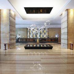 Отель Holiday Inn Chengdu Oriental Plaza гостиничный бар