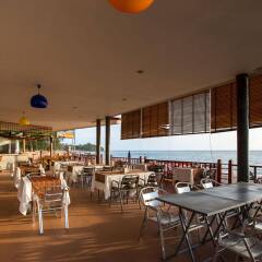 Отель Lanta Casuarina Beach Resort гостиничный бар