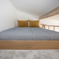 Отель Liiiving - Mezzanine Downtown Balcony Порту комната для гостей фото 2