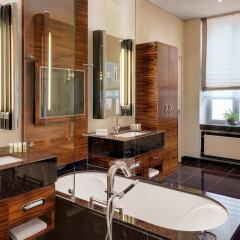 Отель The Westin Bellevue Dresden ванная фото 3