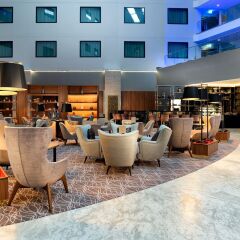 Отель Crowne Plaza London Heathrow T4 Великобритания, Лондон - отзывы, цены и фото номеров - забронировать отель Crowne Plaza London Heathrow T4 онлайн бассейн