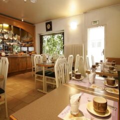 Отель le 55 Montparnasse Hôtel Франция, Париж - 8 отзывов об отеле, цены и фото номеров - забронировать отель le 55 Montparnasse Hôtel онлайн питание фото 2