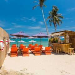 Отель Bandara Phuket Beach Resort пляж фото 2