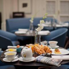 Hotel Vernet - Paris Champs Elysées в номере фото 2