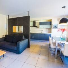 Отель Agi Drugstore Apartments Испания, Курорт Росес - отзывы, цены и фото номеров - забронировать отель Agi Drugstore Apartments онлайн комната для гостей фото 5