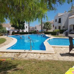 Отель Duplex Villamartin Fortuna Golf II Испания, Ориуэла - отзывы, цены и фото номеров - забронировать отель Duplex Villamartin Fortuna Golf II онлайн бассейн