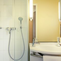 Отель ibis Paris Porte d'Orléans ванная