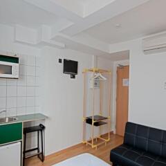 Отель Hostal Athenas в номере фото 3