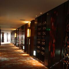 Tianhai Hotel (Lushan Xiufeng Avenue) гостиничный бар