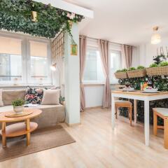 Отель Little Home - Alice Польша, Варшава - отзывы, цены и фото номеров - забронировать отель Little Home - Alice онлайн комната для гостей фото 4
