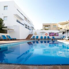 Flora Maria Boutique Hotel бассейн