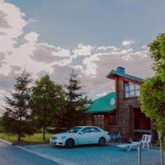 Гостиница Golf Hotel Sorochany в Курово отзывы, цены и фото номеров - забронировать гостиницу Golf Hotel Sorochany онлайн парковка