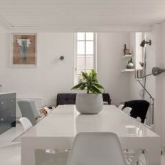 Апартаменты 1 Bedroom Retro Apartment спа фото 2