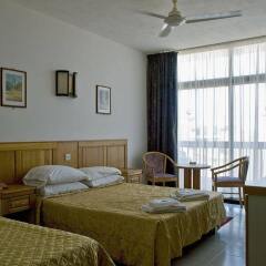 Отель Canifor Hotel Мальта, Каура - 8 отзывов об отеле, цены и фото номеров - забронировать отель Canifor Hotel онлайн комната для гостей фото 4