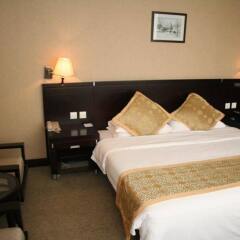 Отель Fengzhan Hotel - Beijing Китай, Пекин - отзывы, цены и фото номеров - забронировать отель Fengzhan Hotel - Beijing онлайн сейф в номере