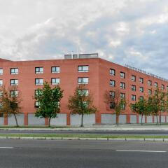 Отель Apartahotel Exe Campus San Mamés Испания, Леон - отзывы, цены и фото номеров - забронировать отель Apartahotel Exe Campus San Mamés онлайн парковка