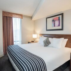 Отель Sandman Suites Vancouver on Davie Канада, Ванкувер - отзывы, цены и фото номеров - забронировать отель Sandman Suites Vancouver on Davie онлайн комната для гостей фото 4