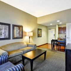 Отель Homewood Suites by Hilton Tulsa-South США, Брокен-Эрроу - отзывы, цены и фото номеров - забронировать отель Homewood Suites by Hilton Tulsa-South онлайн комната для гостей