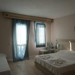 Club Mackerel Holiday Village Турция, Карабурун - отзывы, цены и фото номеров - забронировать отель Club Mackerel Holiday Village онлайн комната для гостей фото 4