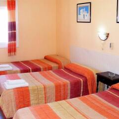 Отель Hostal Horizonte Ес-Кастель комната для гостей фото 4