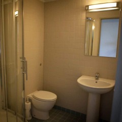 Отель The Quigley Residence ванная