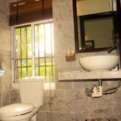 Отель Green Bud Homestay ванная