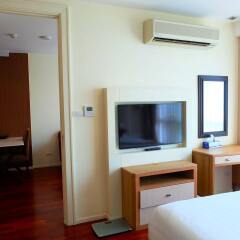 Апартаменты GM Serviced Apartment Бангкок удобства в номере фото 2
