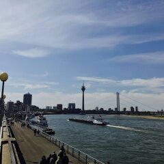 Отель Holiday Inn Düsseldorf - Hafen пляж