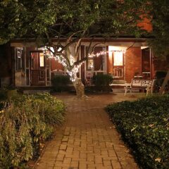Отель 50 Lincoln Short North Bed and Breakfast фото 3